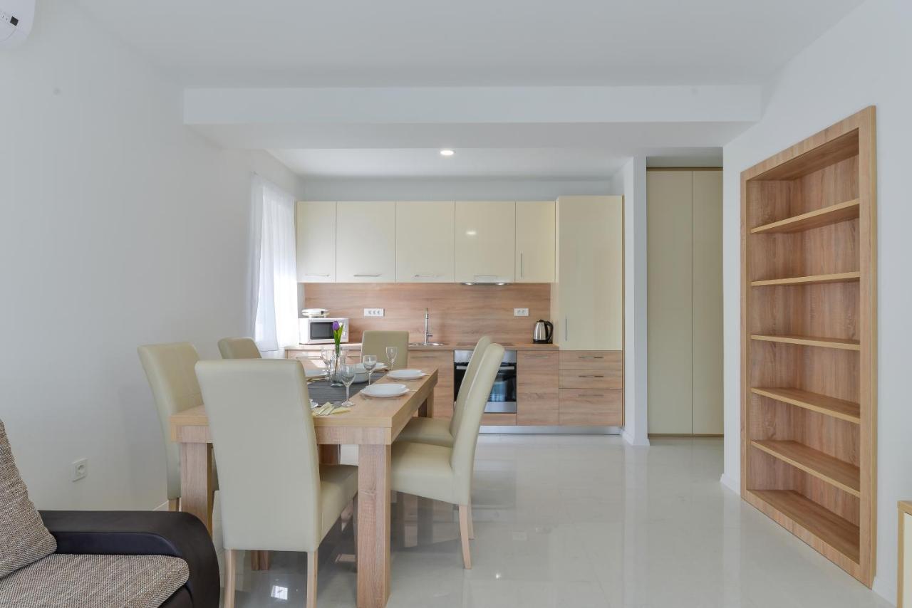 Resort Mirakul فير المظهر الخارجي الصورة